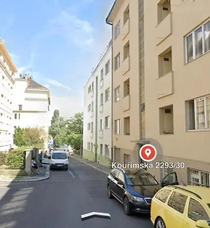 Apartment 3 60 Kowalska 30 *