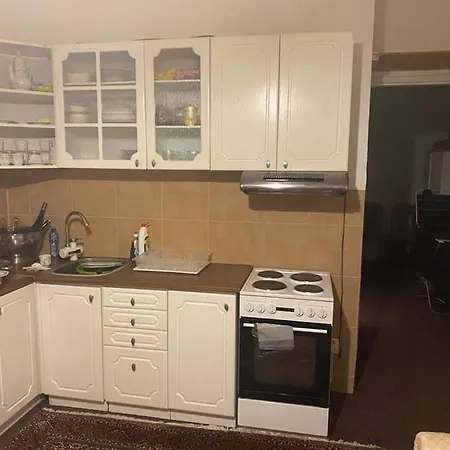 3 60 Kowalska 30 Prague
