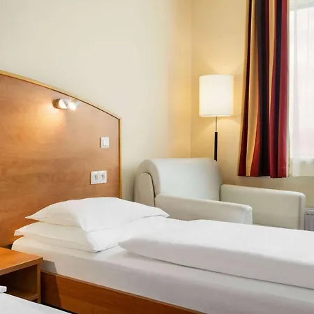 Hotell Amedia Express Prague, Trademark Collection By Wyndham Prag