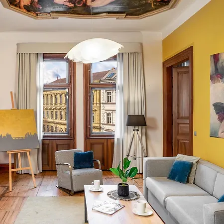 Apartman Art House By Adrez *