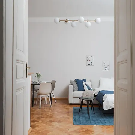 Airstay Vinohrady Apartment Prague