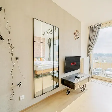 Industrialux In Premium Smichov City By Rentez * Praag