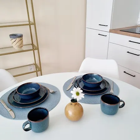 Apartment 7th Heaven Close To Metro And Center *