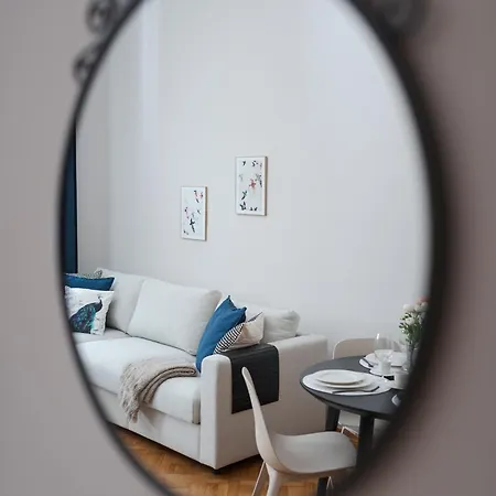 Apartment Airstay Vinohrady Prague