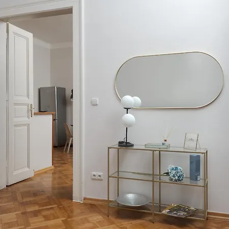 Apartment Airstay Vinohrady Prague