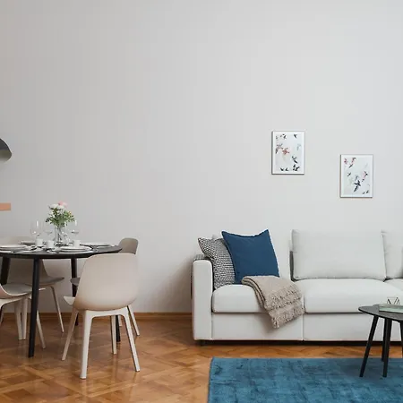 Airstay Vinohrady Prague
