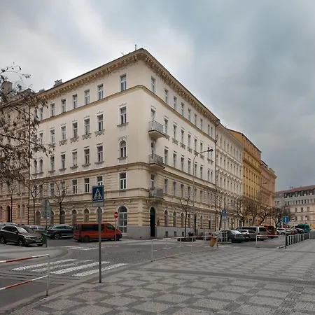 Airstay Vinohrady Prague
