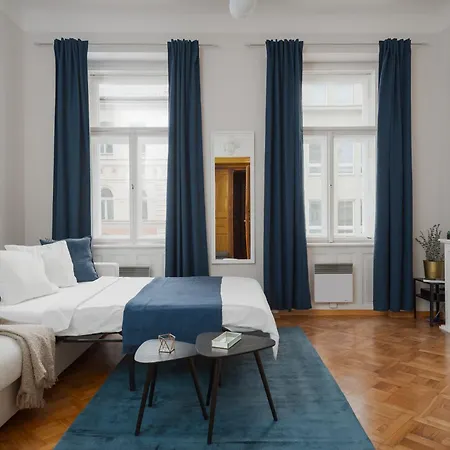 Airstay Vinohrady Apartment