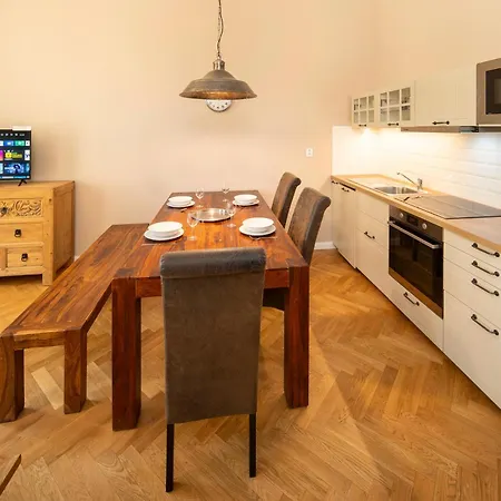 Zborovska Aparthotel *