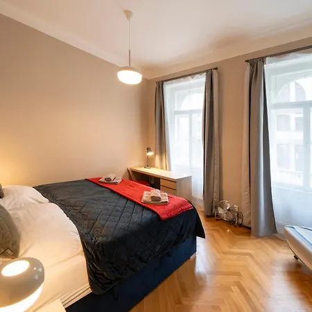 Zborovska Aparthotel *