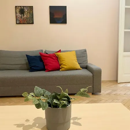 Apartamento Party House - Ve Smeckach 18, Center!! Praga