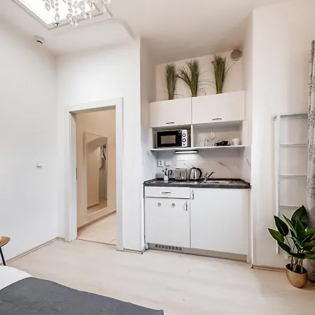 King's Road Aparthotel Prag
