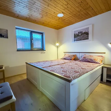 Houseboat Franklin - Houseboats Benjamin & Franklin Praha