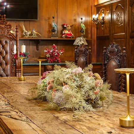 Iron Gate & By Bhg Hotel 5*