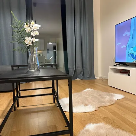 4 Room, 2 Bath, Parking * Prague