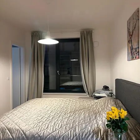 4 Room, 2 Bath, Parking Apartment