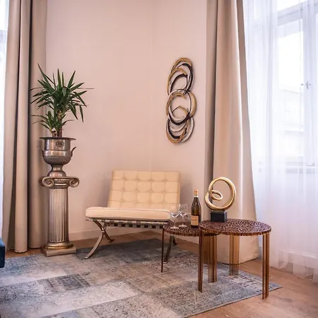 Apartment Modern Downtown - Renovated, On Ideal Location Prague