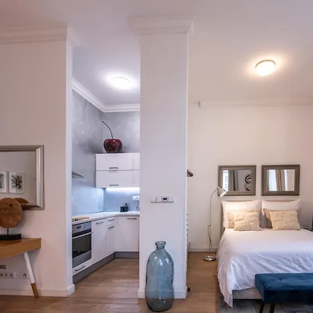 Modern Downtown - Renovated, On Ideal Location * Prague