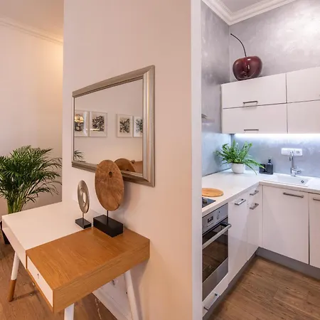 Modern Downtown - Renovated, On Ideal Location * Prague