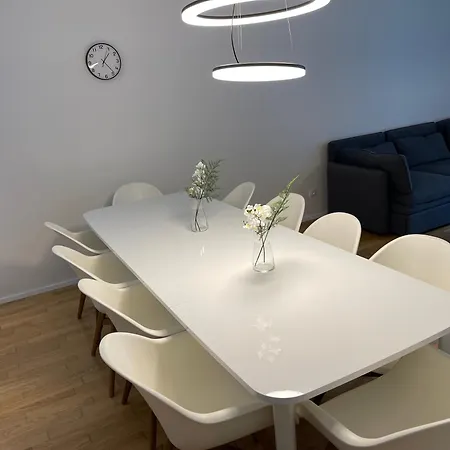 4 Room, 2 Bath, Parking Apartment