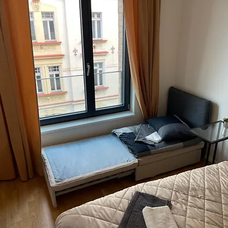 4 Room, 2 Bath, Parking Apartment *