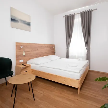 Moveinn 3* Praag