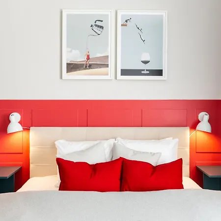 Turnkey I Charles Square * Praha