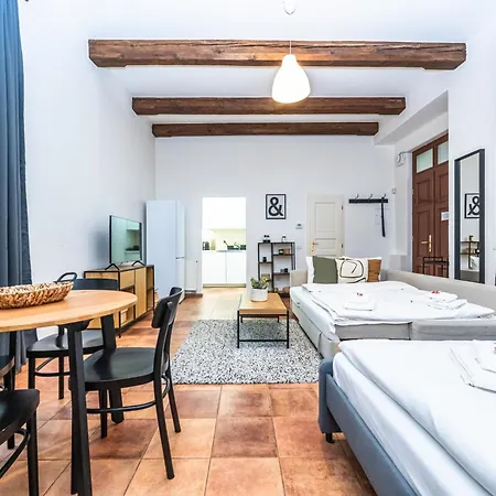 Appartamento Charles In Old Town