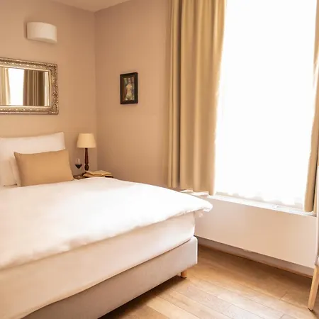 Golden Key Castle Hotel 4*