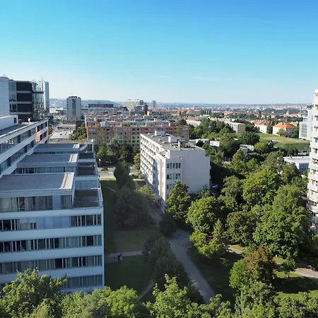 Otel Ilf Prag