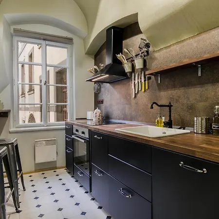 Apartment Old Town Square By Michal&friends Prag