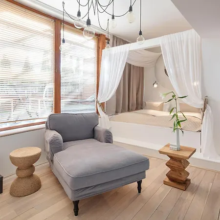 Holeckova Hotel 4*