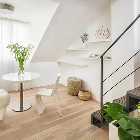 Holeckova Hotel Prague
