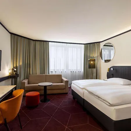 Vienna House By Wyndham Diplomat Hotel