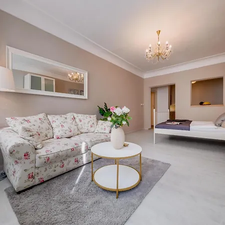 Aparthotel King's Road Prag