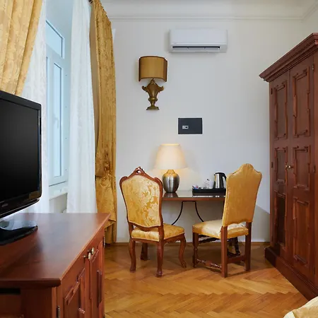 Charles Bridge Palace 4* Prag