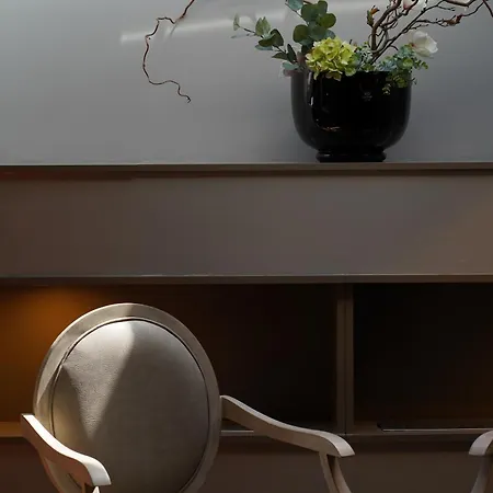 987 Design Hotel 4*