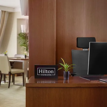 Hilton Old Town Szálloda 5*