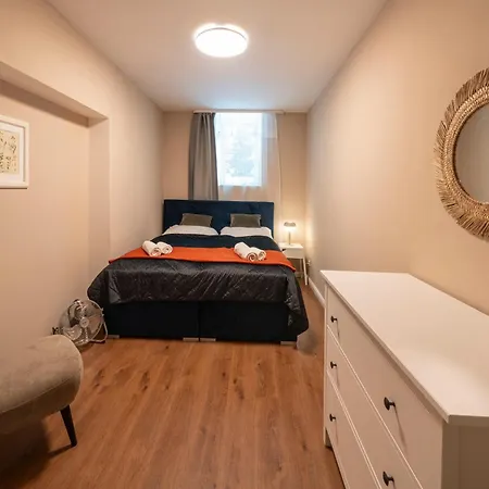 Aparthotel Zborovska Prague