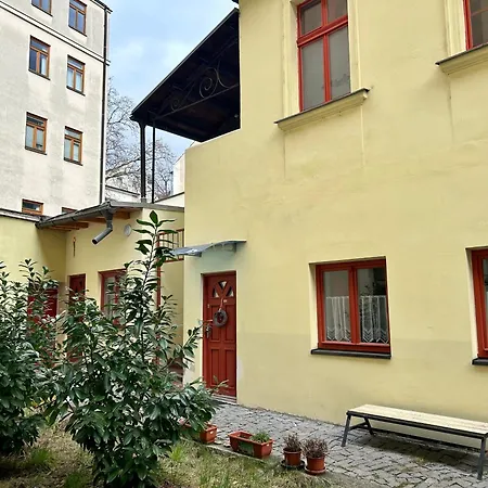 Party House - Ve Smeckach 18, Center!! Apartamento Praga