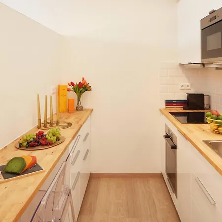 Karlova Old Town Apartment