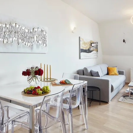 Karlova Old Town Apartment Prague
