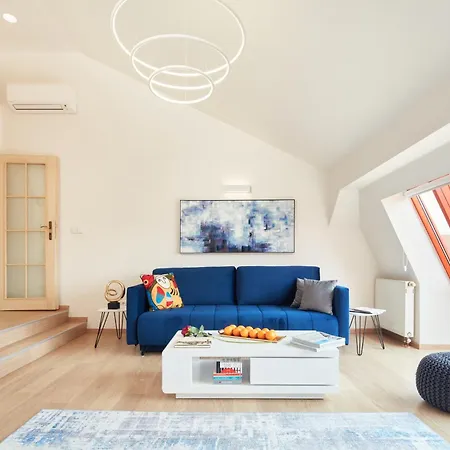 Karlova Old Town Apartment Prague