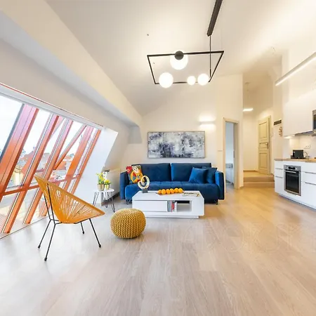 Karlova Old Town Apartment Prague
