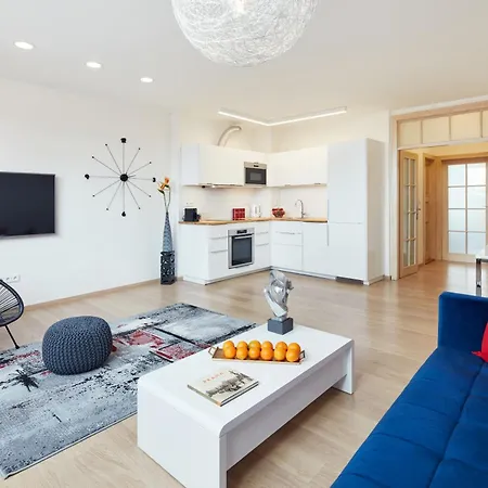 Apartment Karlova Old Town *