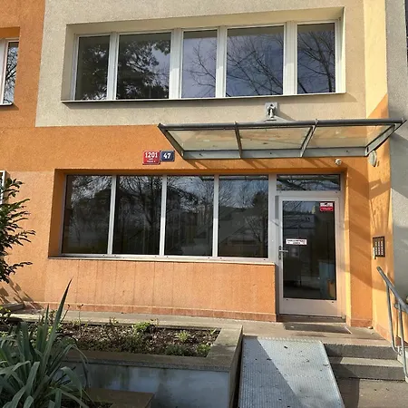 Hoa - Metro Station Pankrac Apartmán Praha
