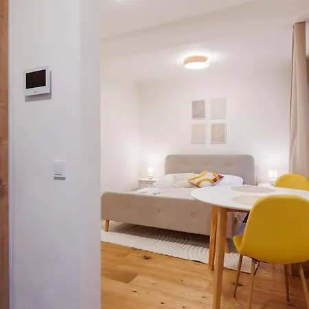 Appartement 1 Bedroom With Terrace And Free Parking Near Metro