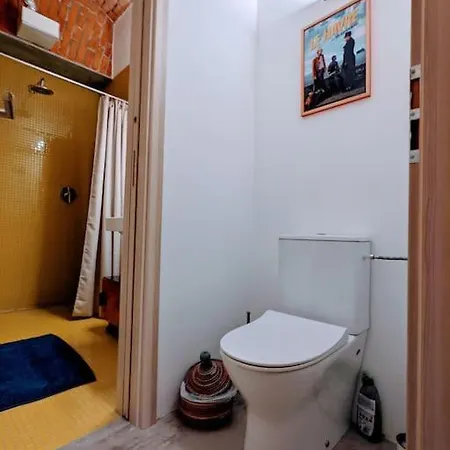 Apartment Romantic And Atypical In Prague's Montmartre *