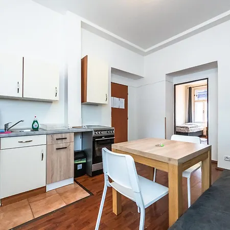 Kamenicka 23 Apartment *