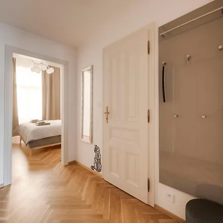 New Town Oases Apartment Prague